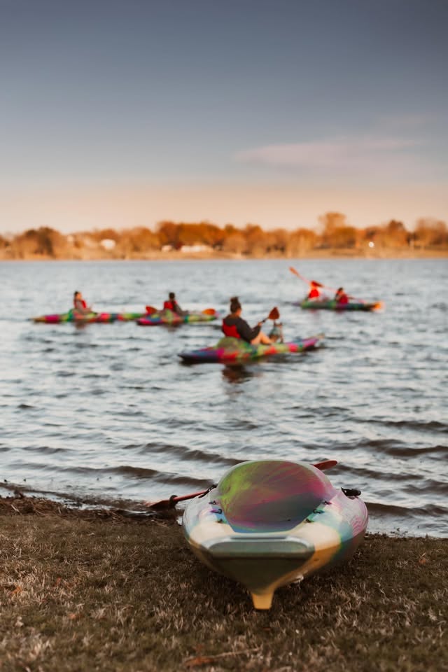 Community Kayak Paddle at Claremore Lake